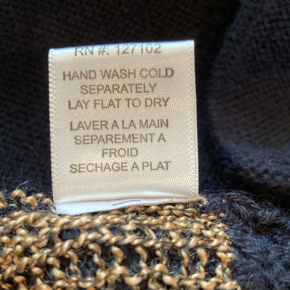 Pink Owl sweater. Size Small. - Picture 11 of 11